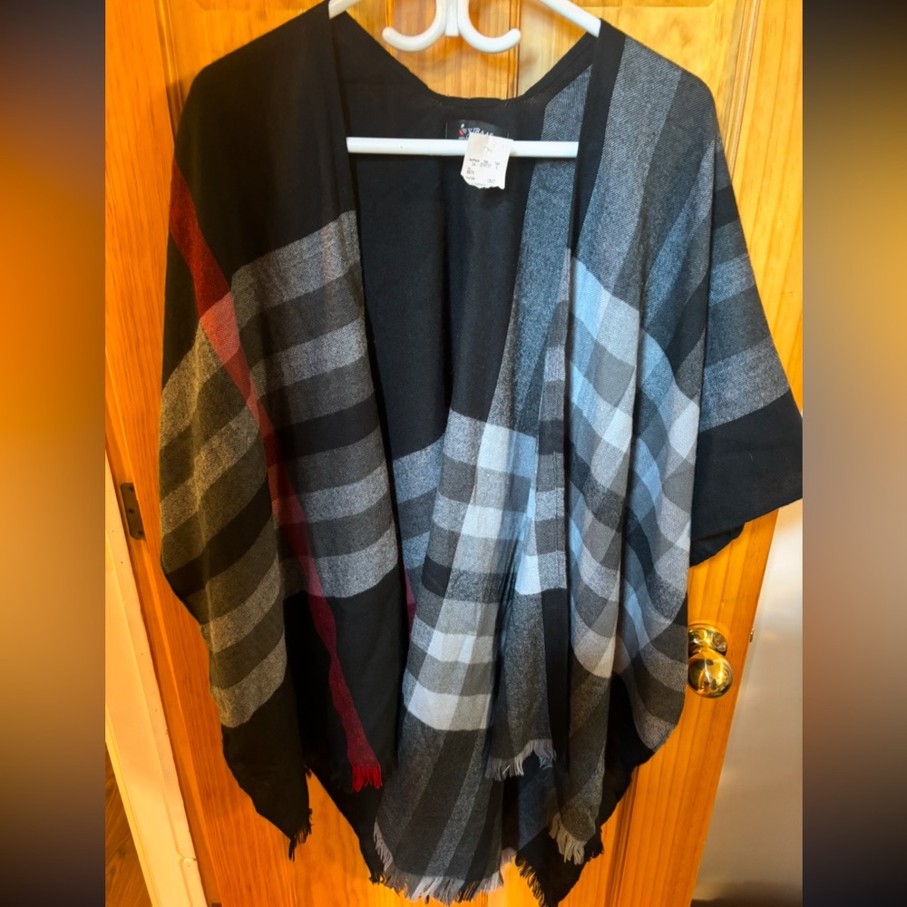 🍄V FRAAS Acrylic Shawl Wrap